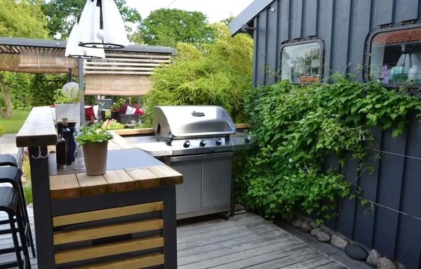 Les meilleurs cuisinistes de la région du Pays basque pour une cuisine ouverte sur l'extérieur